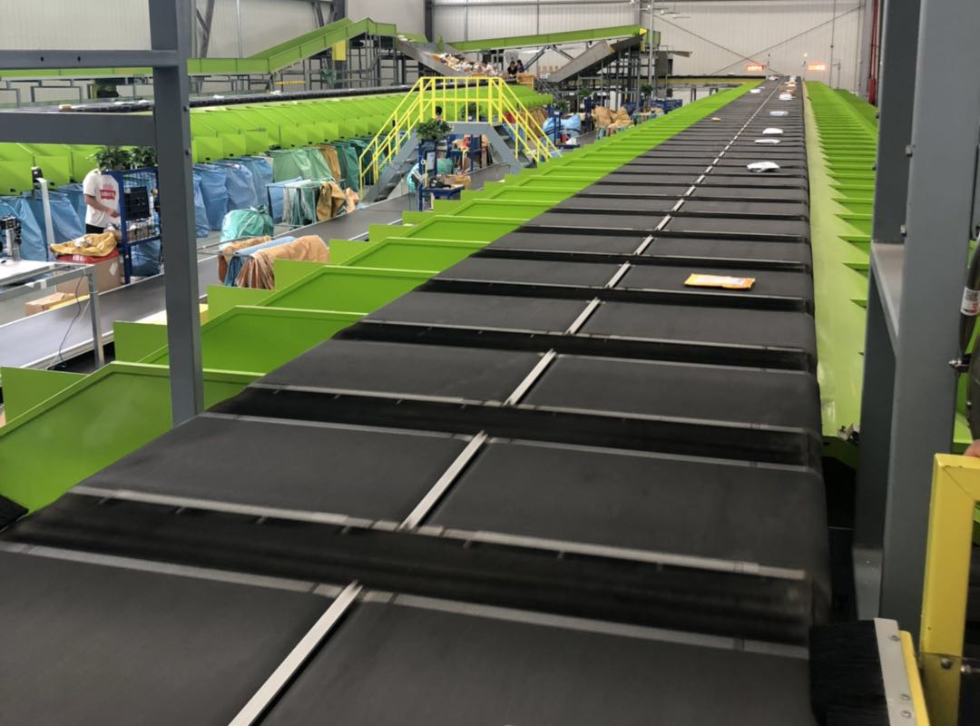 双车双包环形分拣机